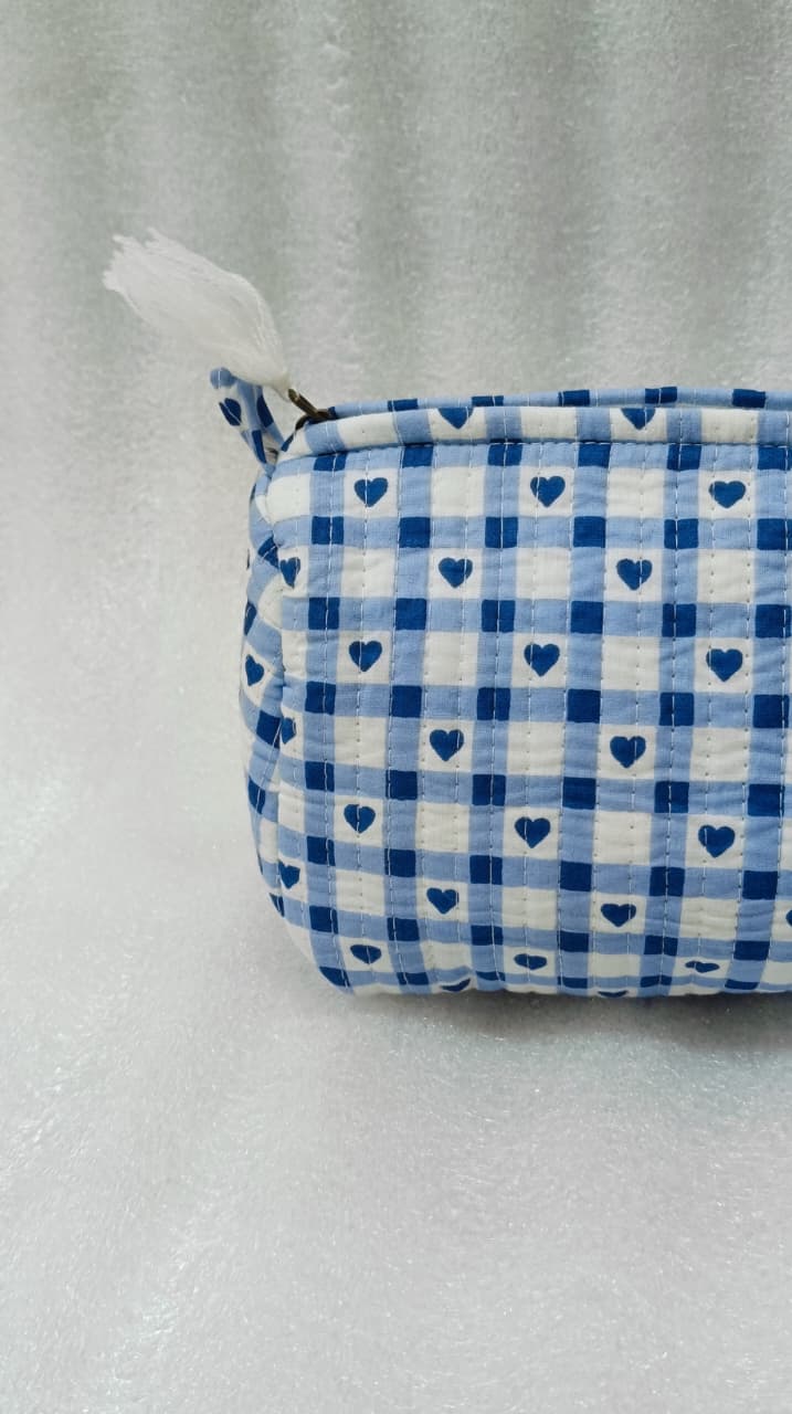 Set of 3 cosmetic bag/pouches with waterproof lining