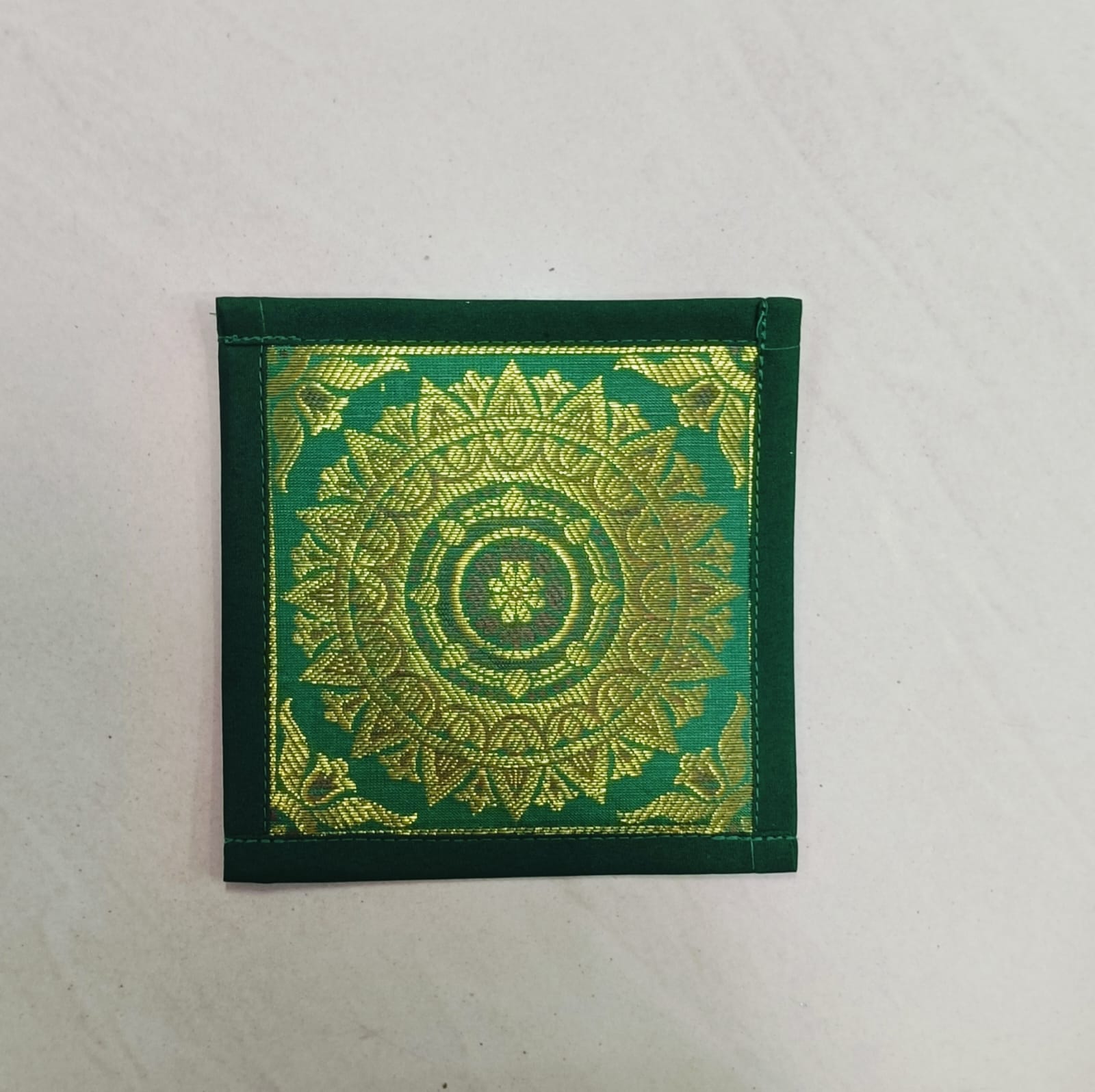 Banarasi Table Set with 1 Runner, 6 mats and 6 coasters