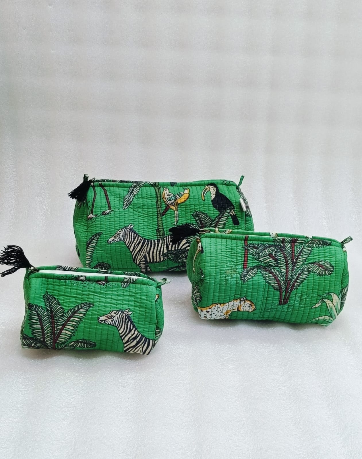 Set of 3 cosmetic bag/pouches with waterproof lining