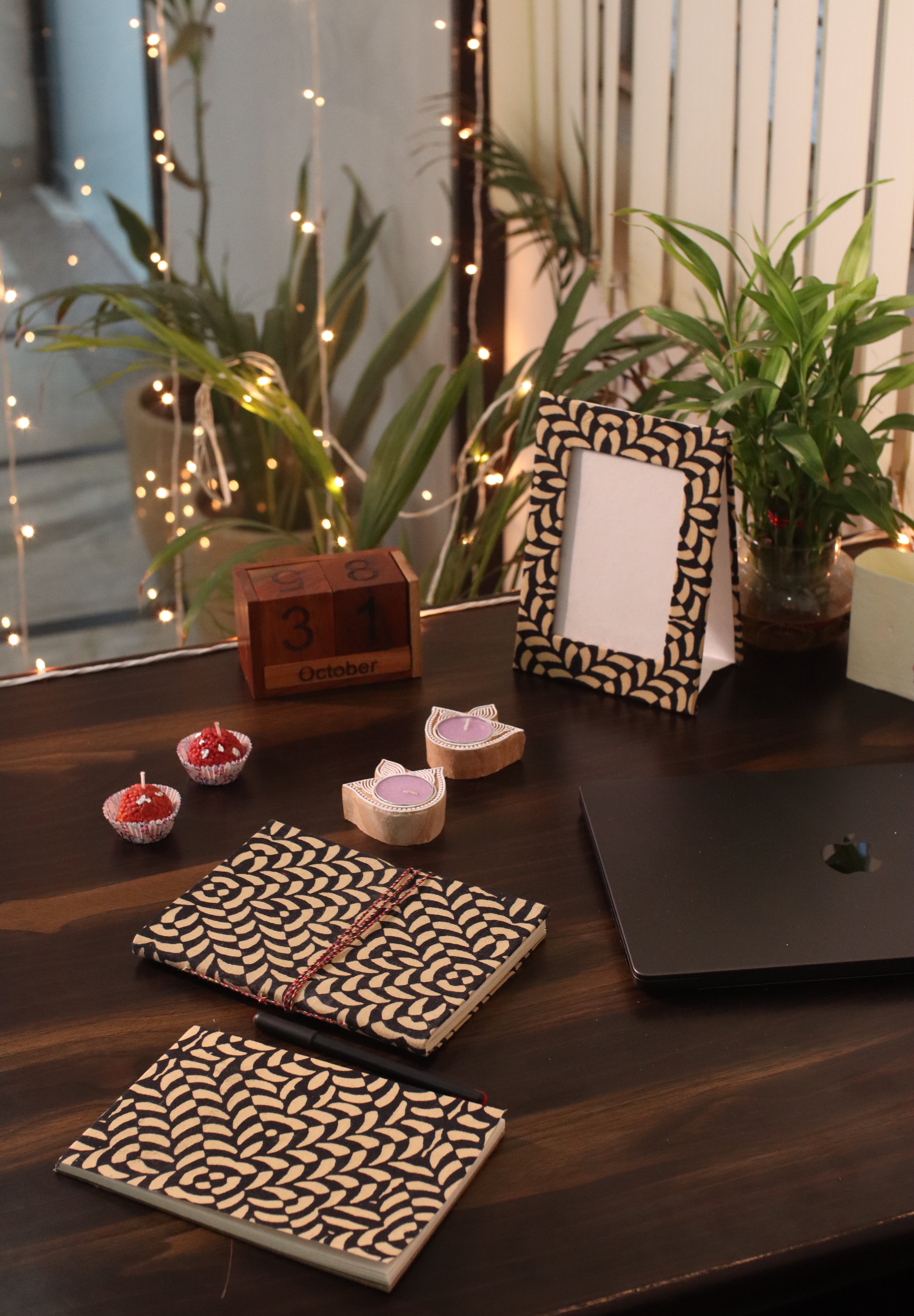 Gift Box with Work Desk Essential : 1 Diary, 1 Notepad, 1 Photoframe, 2 laddoo candles, 2 handblock candles