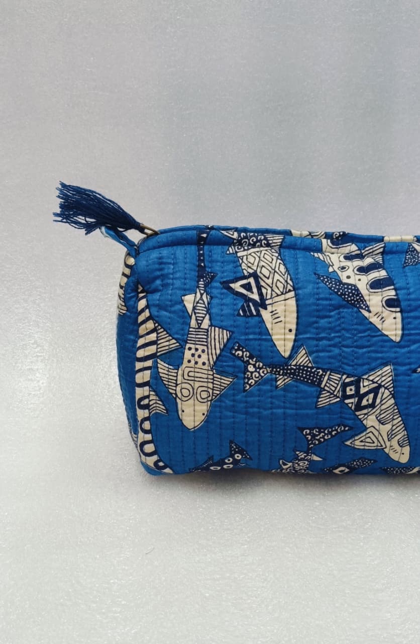 Set of 3 cosmetic bag/pouches with waterproof lining