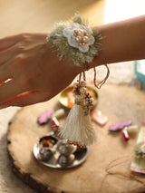 Premium Bhaiya-Bhabhi Rakhi Gift Box – Designer Rakhi Pair with Roli Chawal for Raksha Bandhan