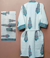 Gift Box – 1 Unisex Bathrobe, 1 Bath Towel, 2 hand Towels