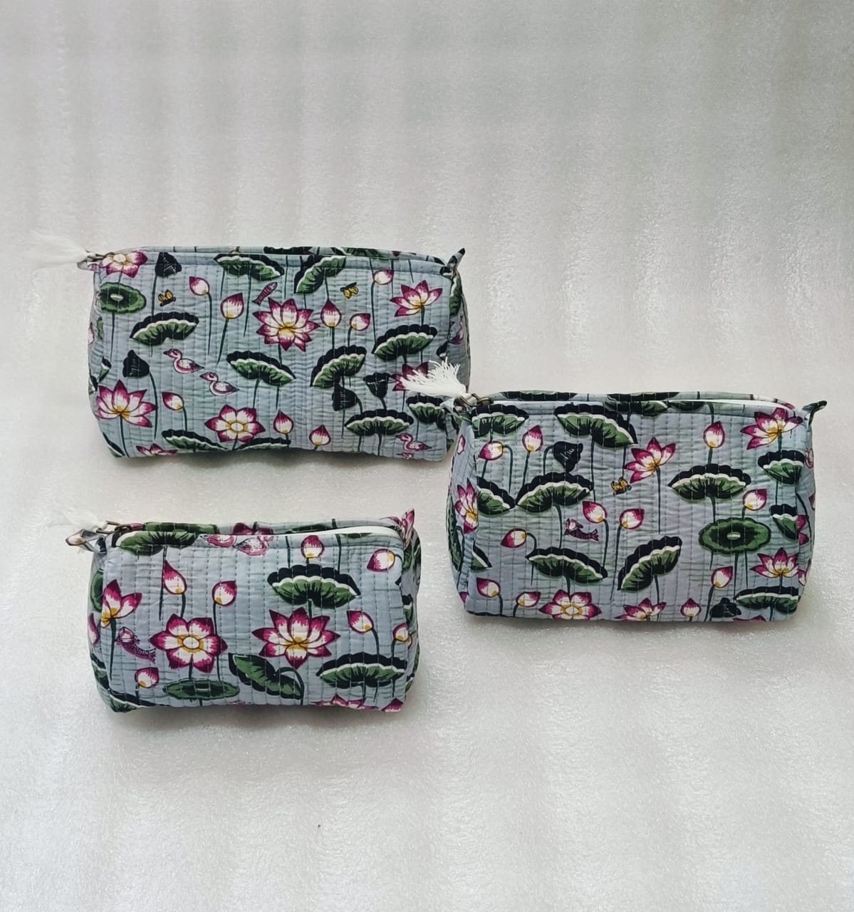 Set of 3 cosmetic bag/pouches with waterproof lining