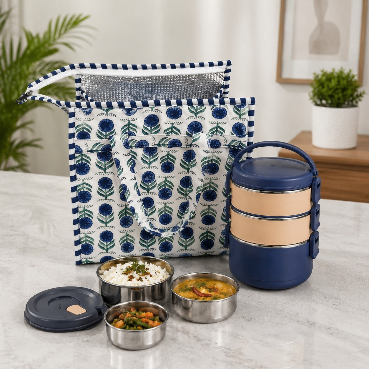 Handblock Printed Insulated Lunch Bag in Canvas Cotton with Zipper Closure (10*14*5  inches)