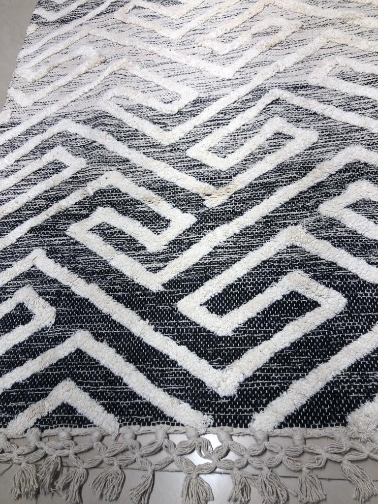 Self Pattern Cotton Rug - 5X3 ft