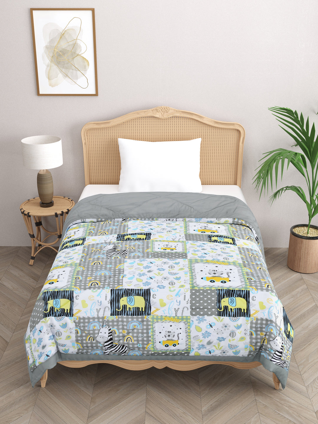 Kids Print Reversible Comforter - 60X90 Inches