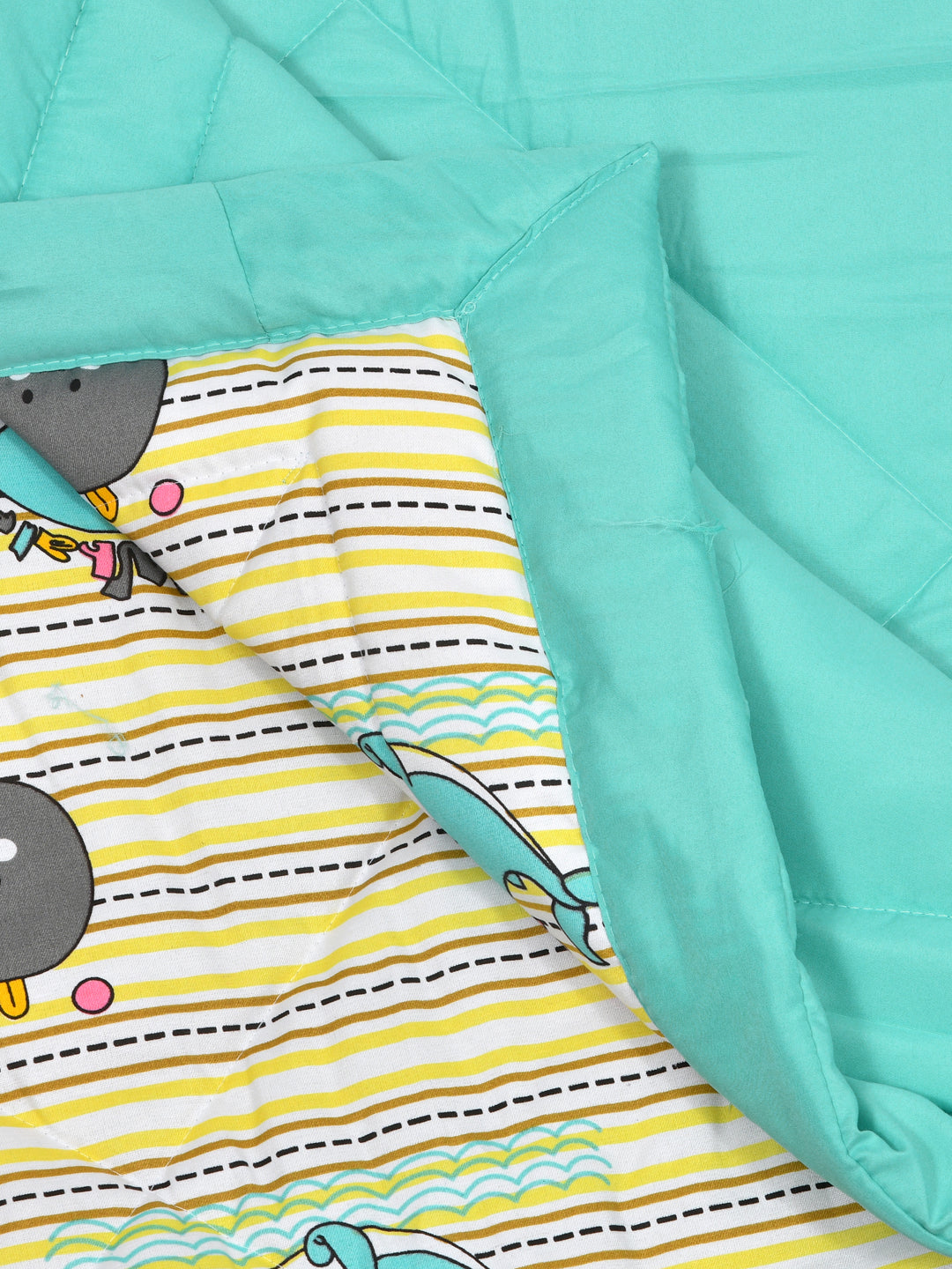 Kids Print Reversible Comforter - 60X90 Inches