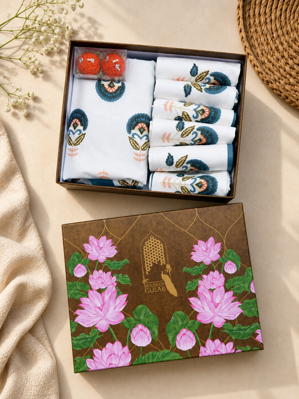 Gift Box with Handblock Printed Canvas Cotton Table Runner & Set Of 6 Mats