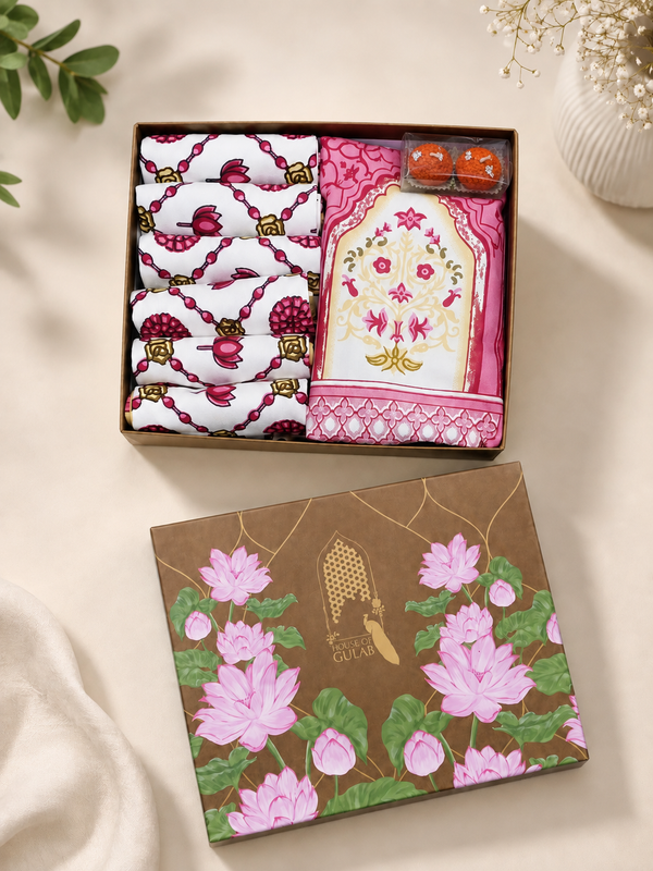 Gift Box with Handblock Printed Canvas Cotton Table Runner & Set Of 6 Mats