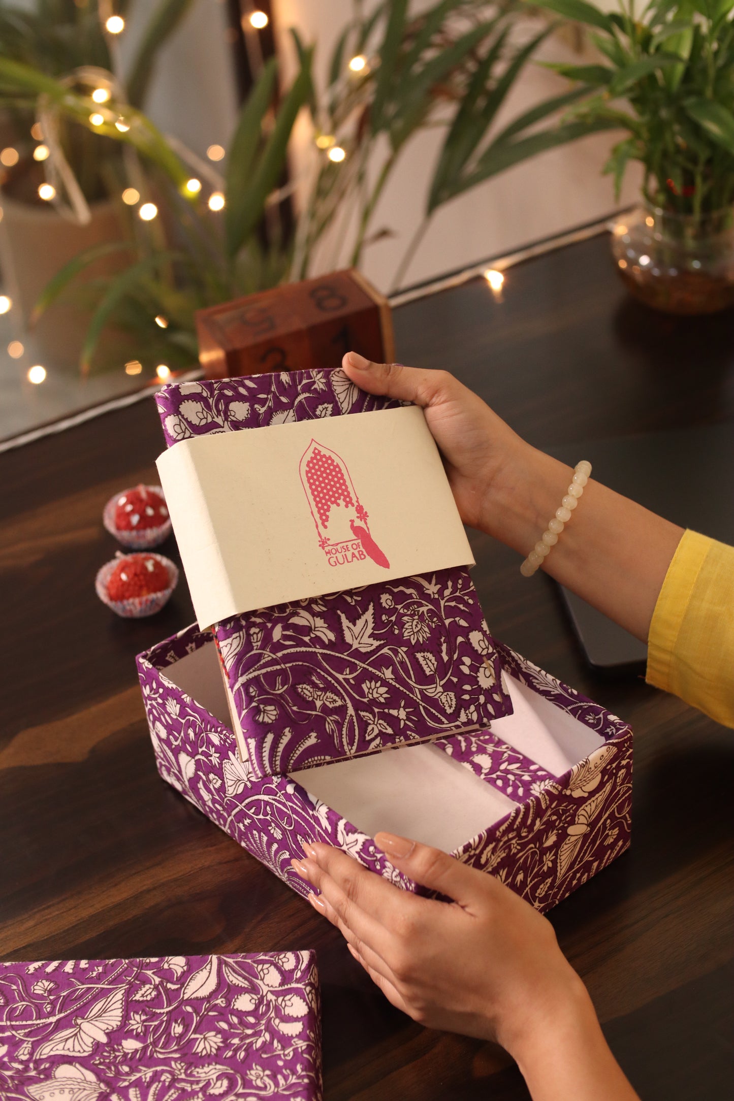 Gift Box with Work Desk Essential : 1 Diary, 1 Notepad, 1 Photoframe, 2 laddoo candles, 2 handblock candles