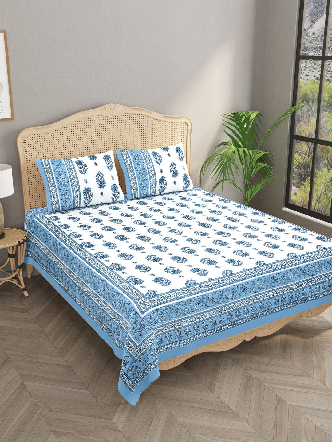 Double King Bedsheet with 2 Pillow Covers