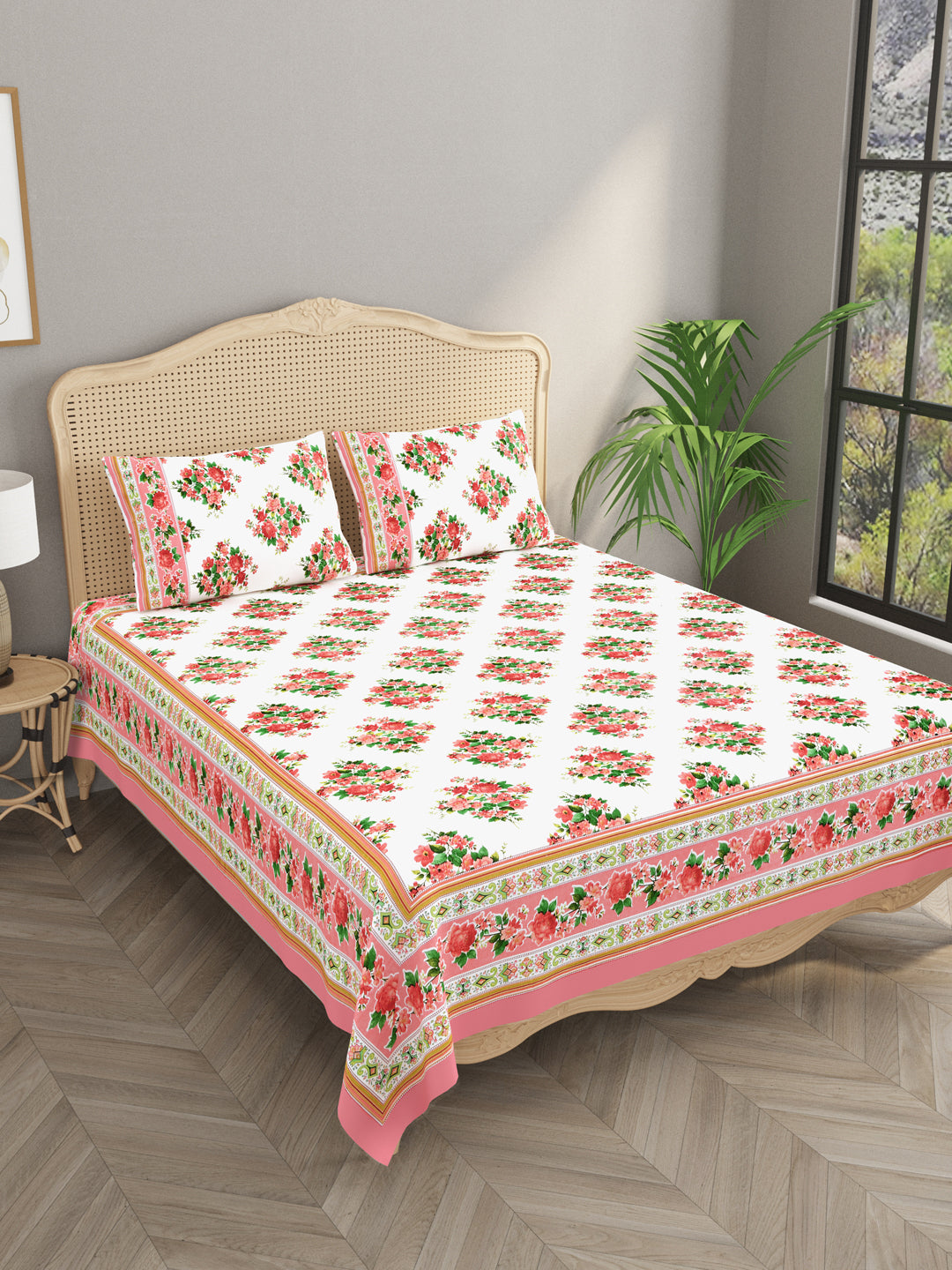 Double King Bedsheet with 2 Pillow Covers
