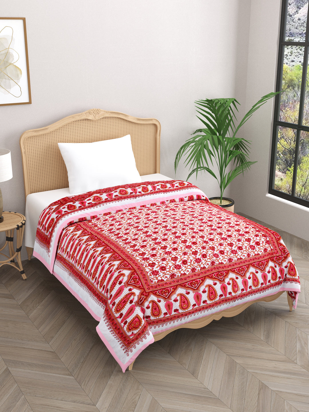 Floral Printed Single Bed Cotton Quilt with cotton filling