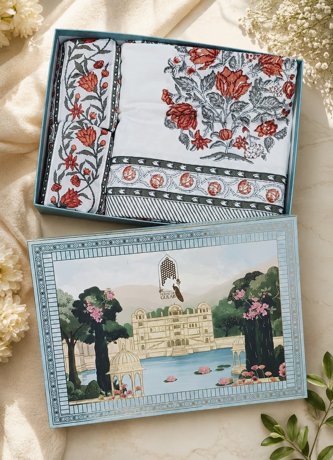 Gift Box with Handblock Print Super King Bedsheet in Extra Soft Percale Cotton with 2 Pillow covers