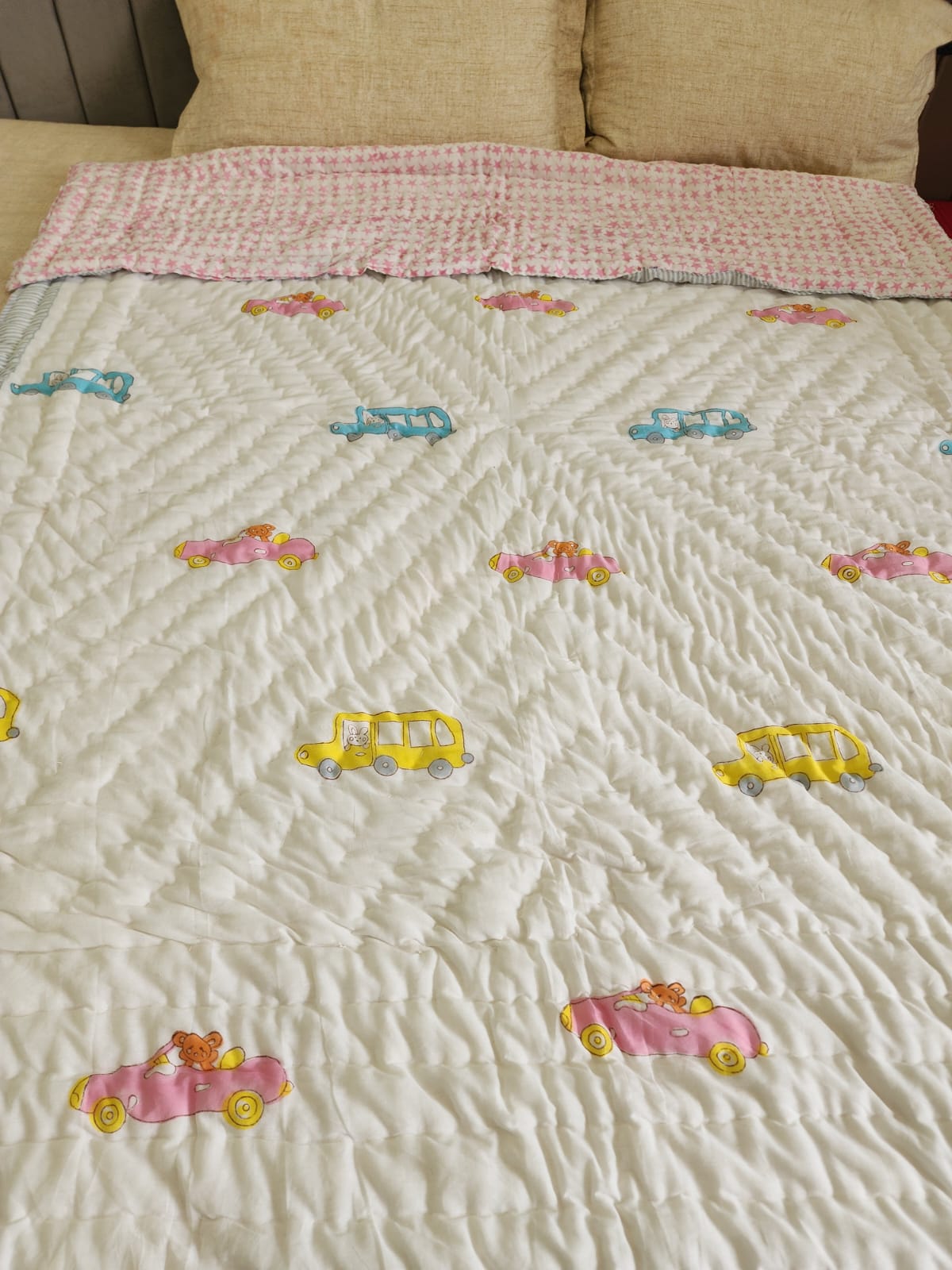 Handblock printed Cotton Reversible Kids Razai/ Quilt- 60x90 inches