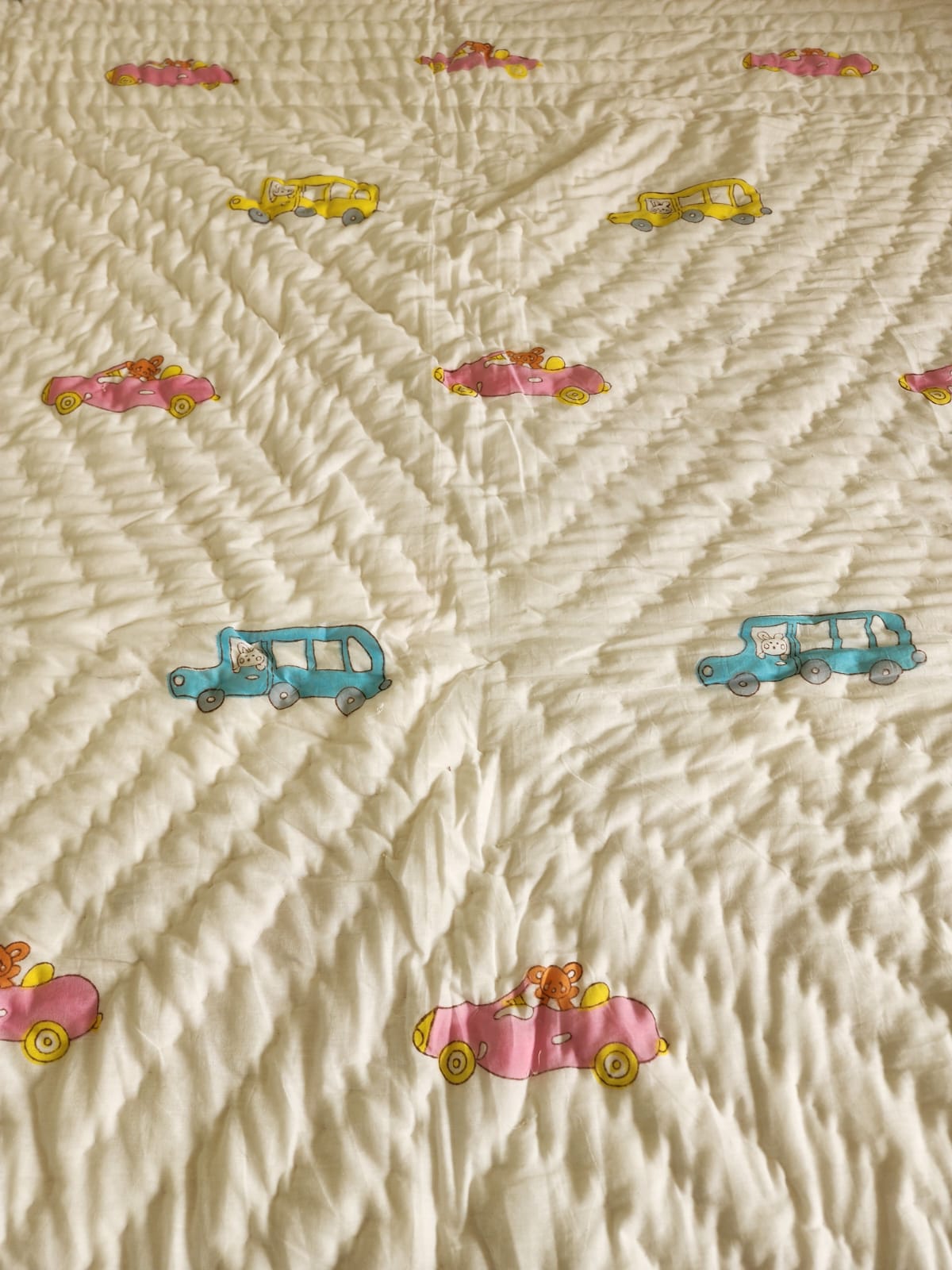 Handblock printed Cotton Reversible Kids Razai/ Quilt- 60x90 inches