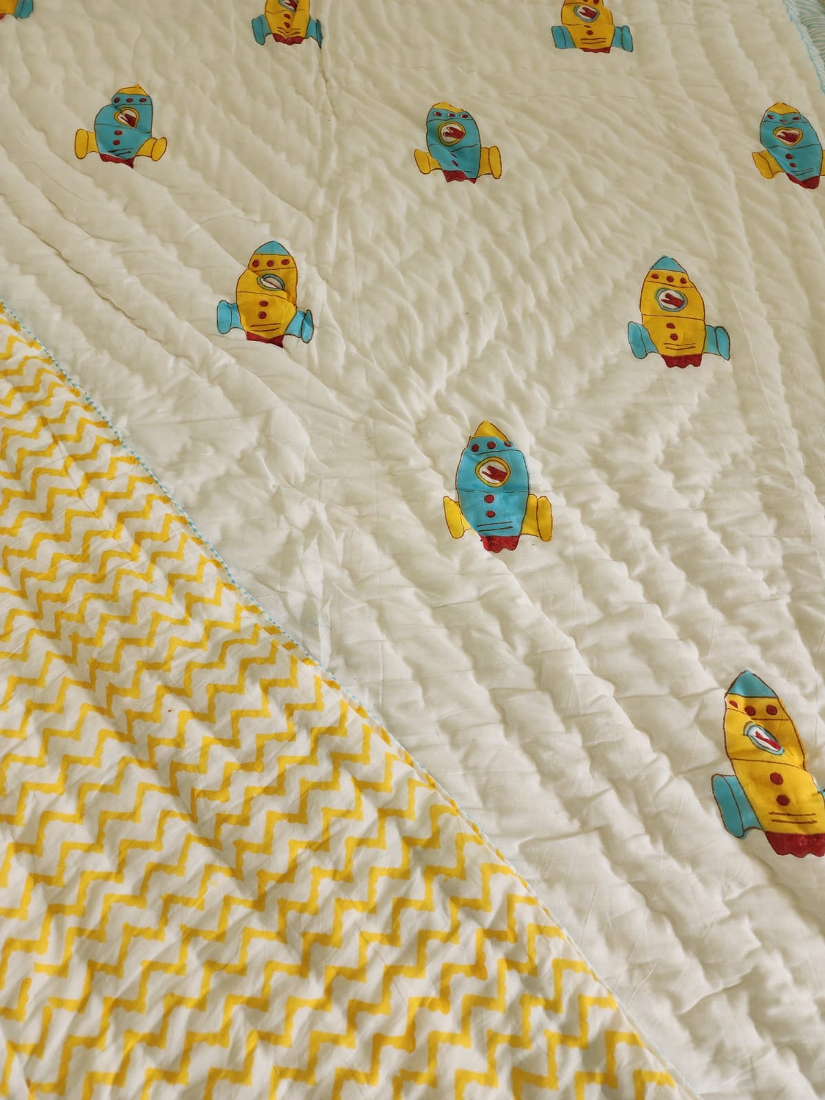 Handblock printed Cotton Reversible Kids Razai/ Quilt- 60x90 inches