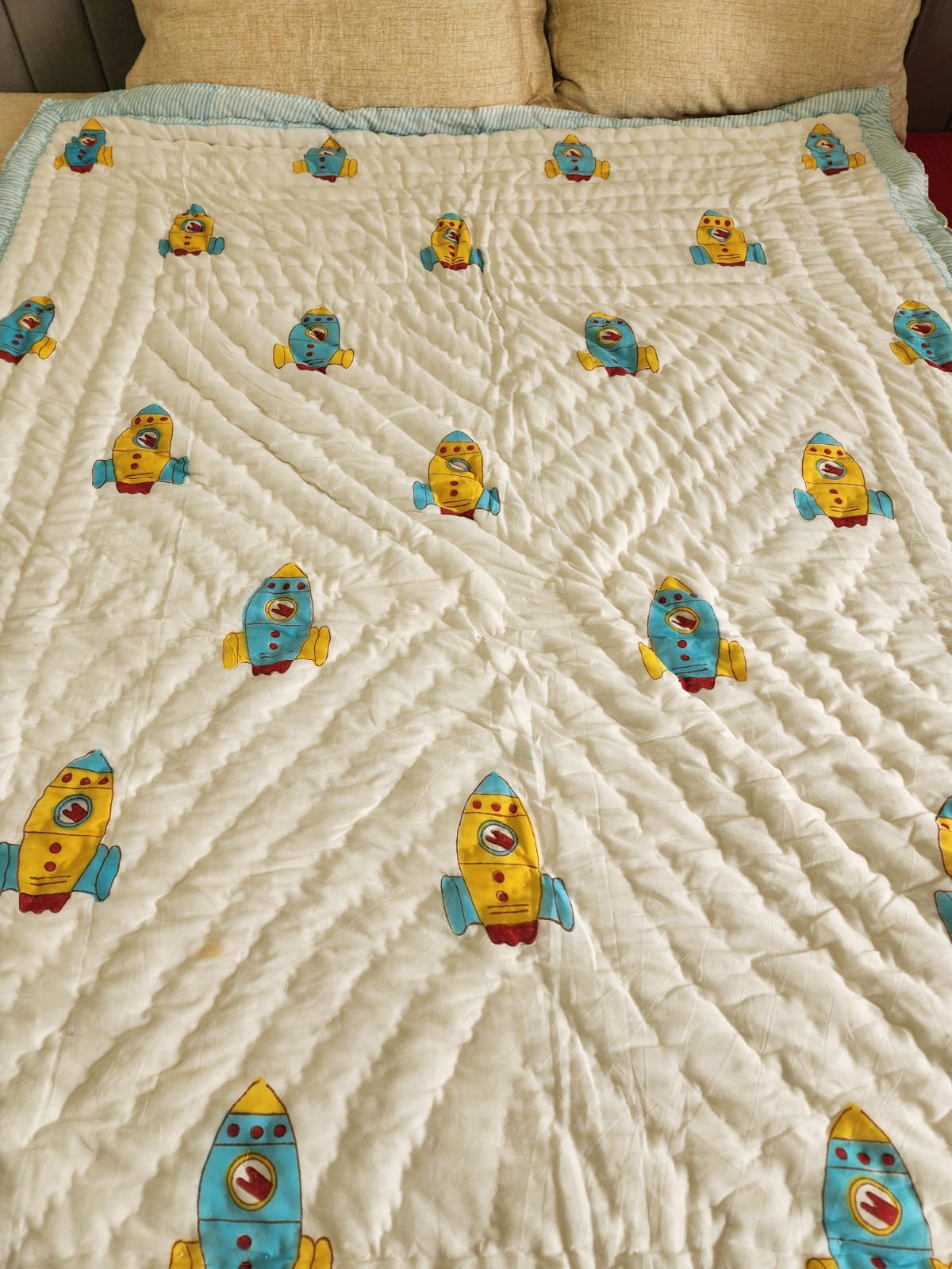 Handblock printed Cotton Reversible Kids Razai/ Quilt- 60x90 inches