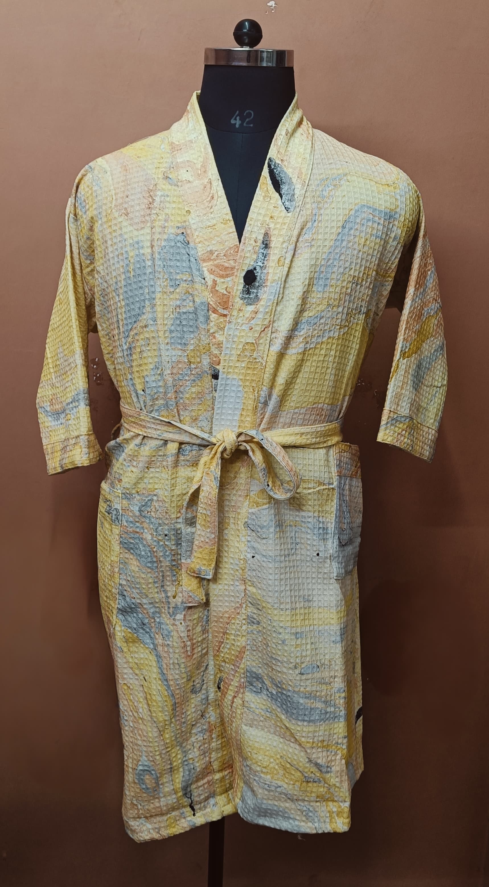 Unisex Marble Print Waffle Cotton Bathrobe- Free Size