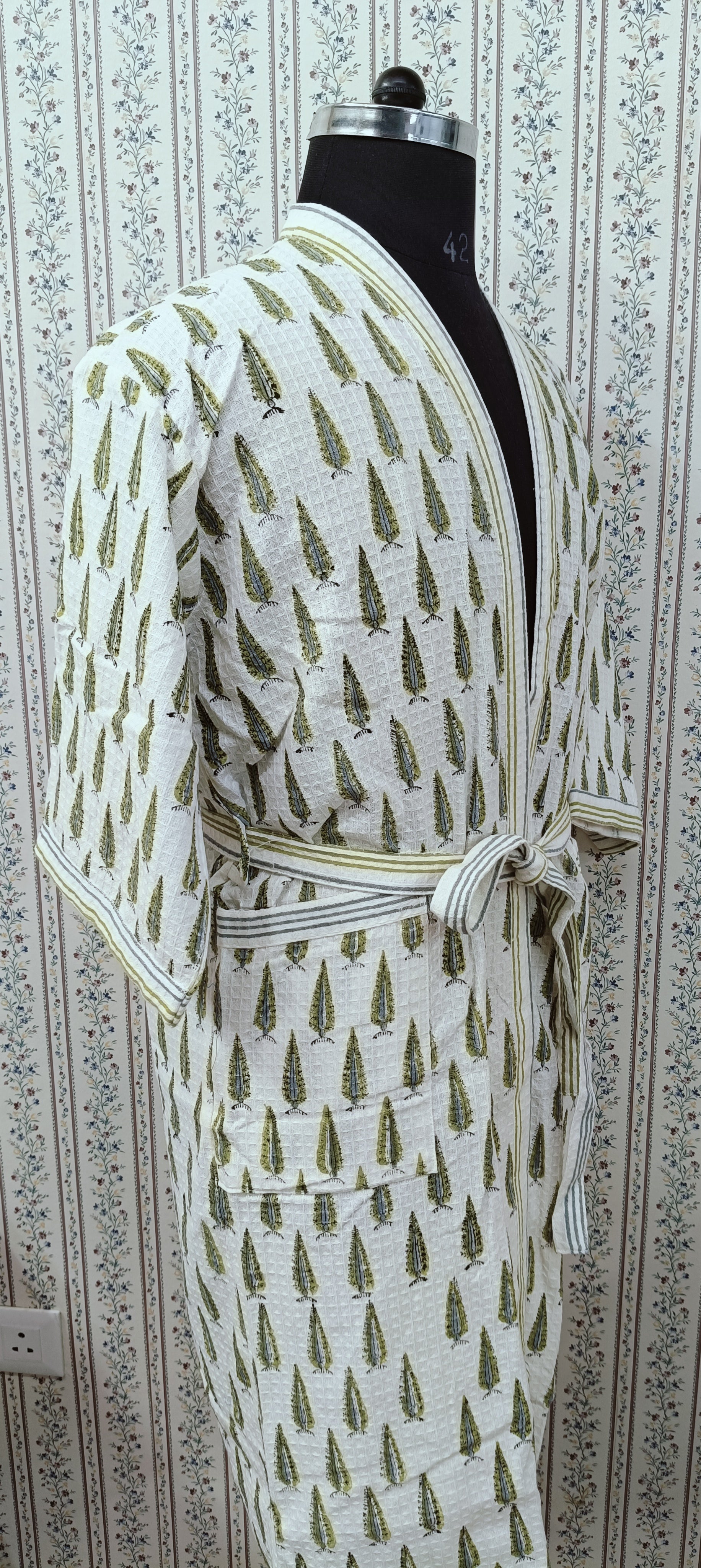 Waffle Cotton Handblock Printed Unisex Bathrobe - Free Size