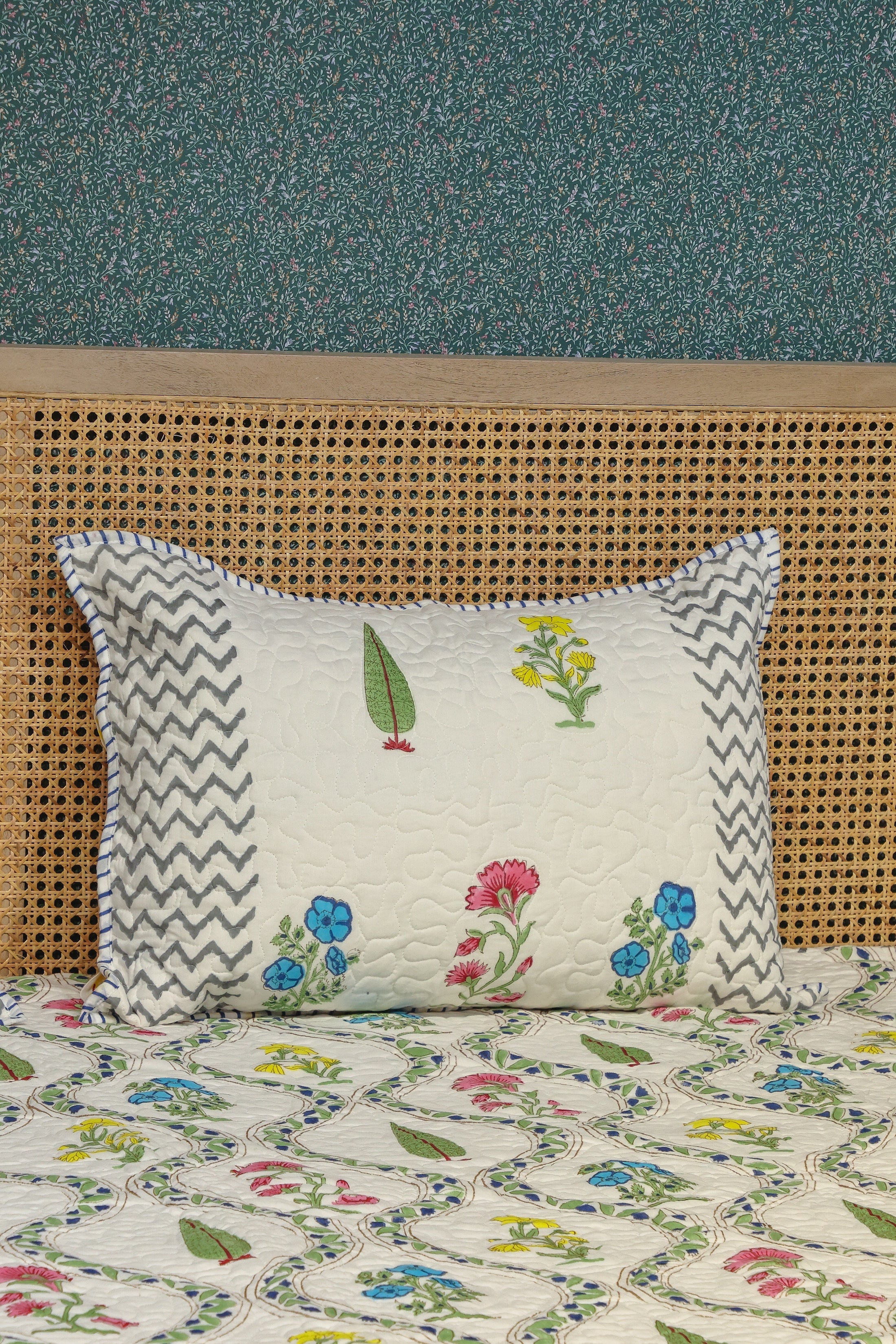 Handblock Printed Reversible Paani Jaal Quilted Bedcover with 2 Pillow Covers