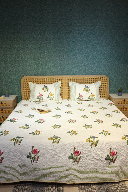 Handblock Printed Reversible Paani Jaal Quilted Bedcover with 2 Pillow Covers