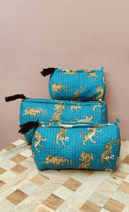 Set of 3 cosmetic bag/pouches with waterproof lining