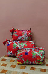 Set of 3 cosmetic bag/pouches with waterproof lining