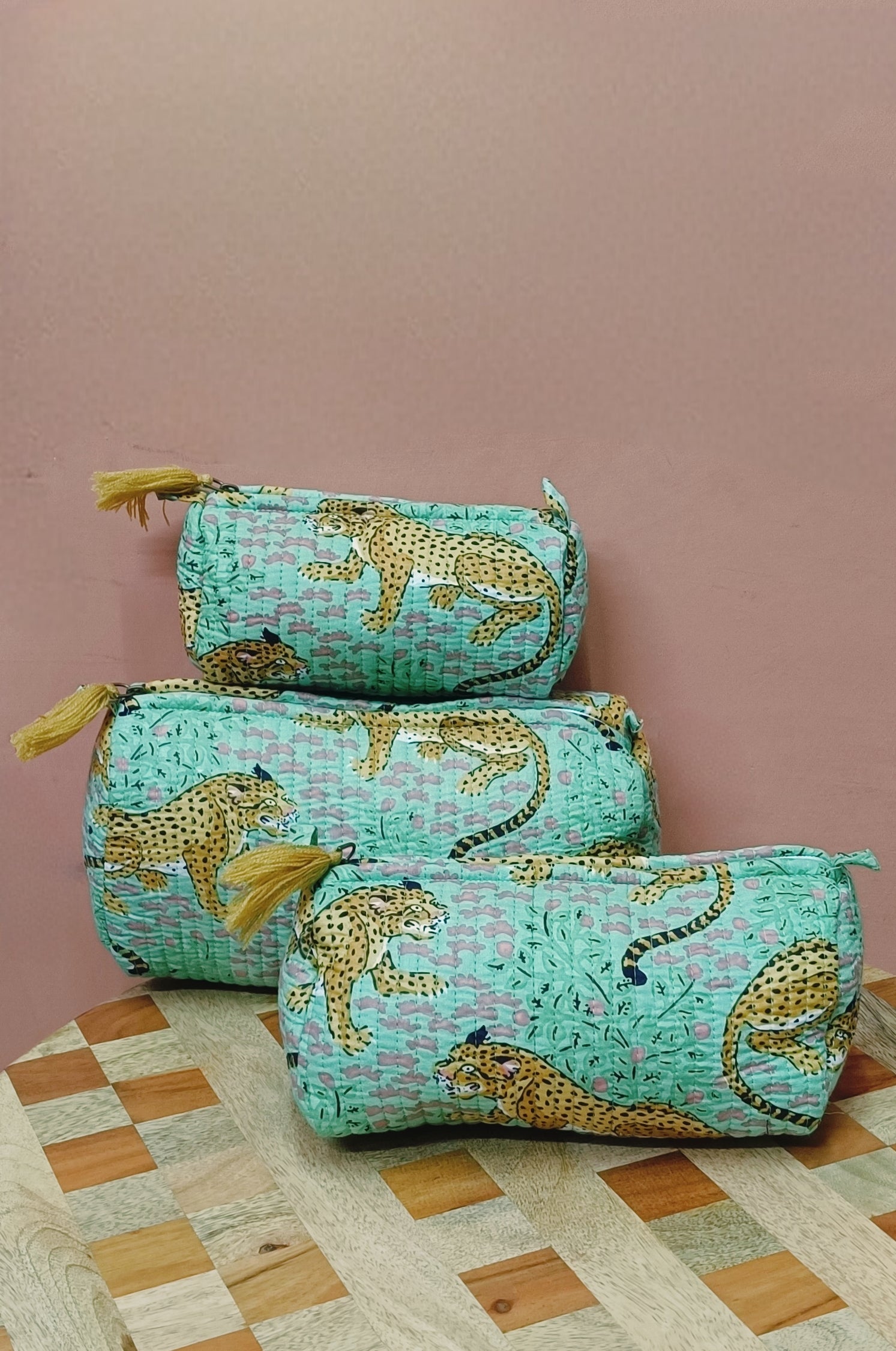 Set of 3 cosmetic bag/pouches with waterproof lining
