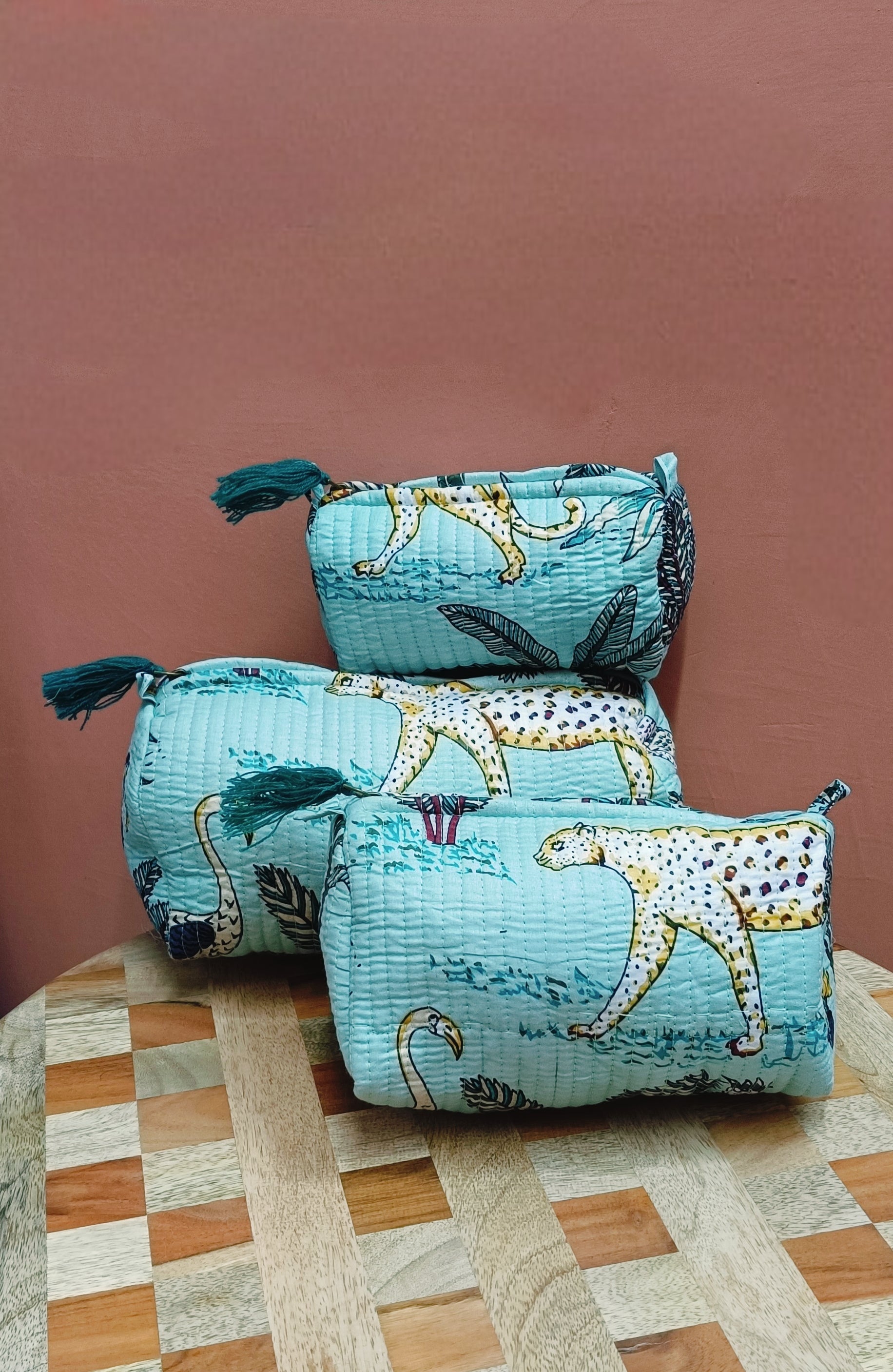 Set of 3 cosmetic bag/pouches with waterproof lining