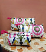 Set of 3 cosmetic bag/pouches with waterproof lining
