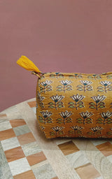 Set of 3 cosmetic bag/pouches with waterproof lining