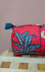 Set of 3 cosmetic bag/pouches with waterproof lining