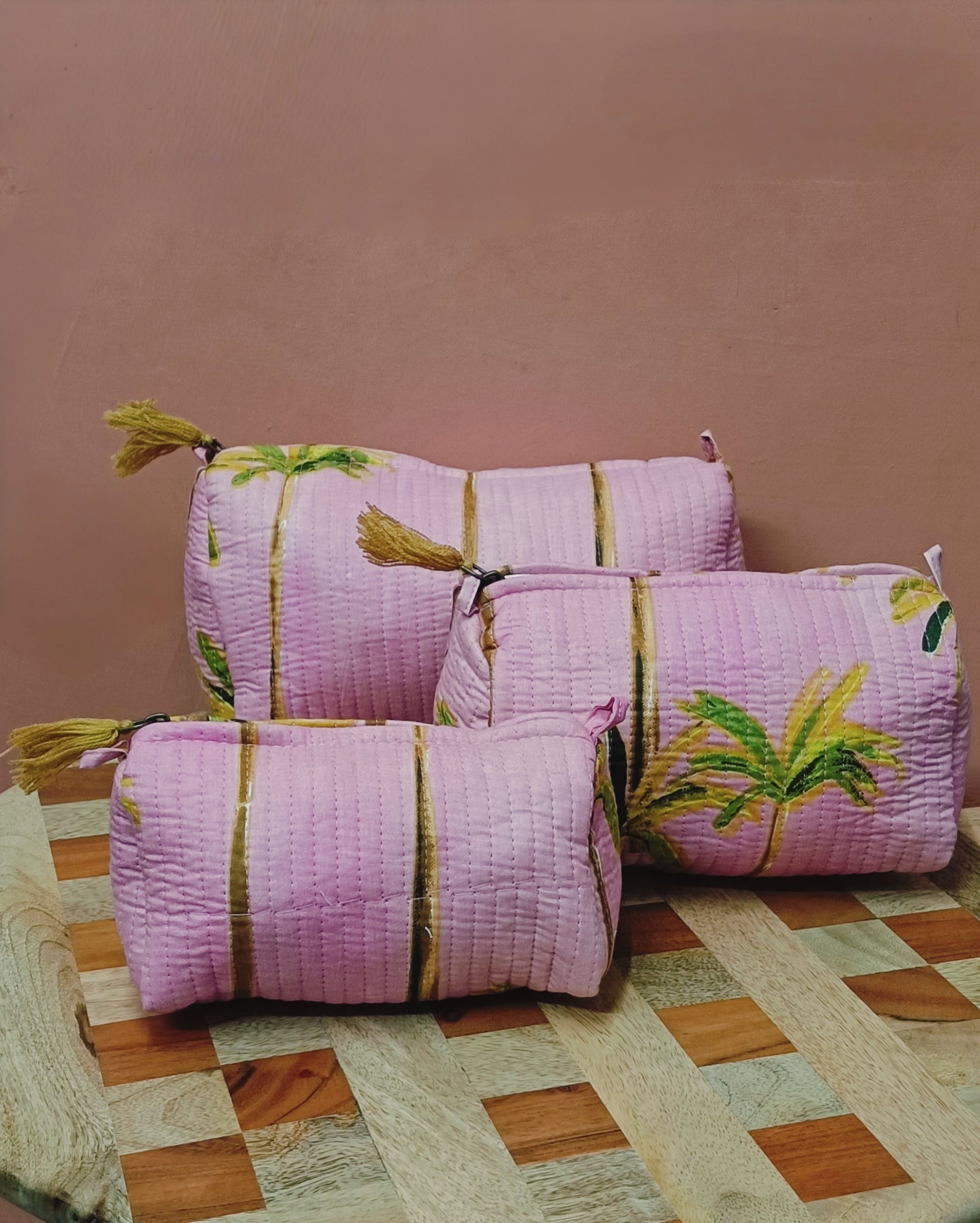 Set of 3 cosmetic bag/pouches with waterproof lining