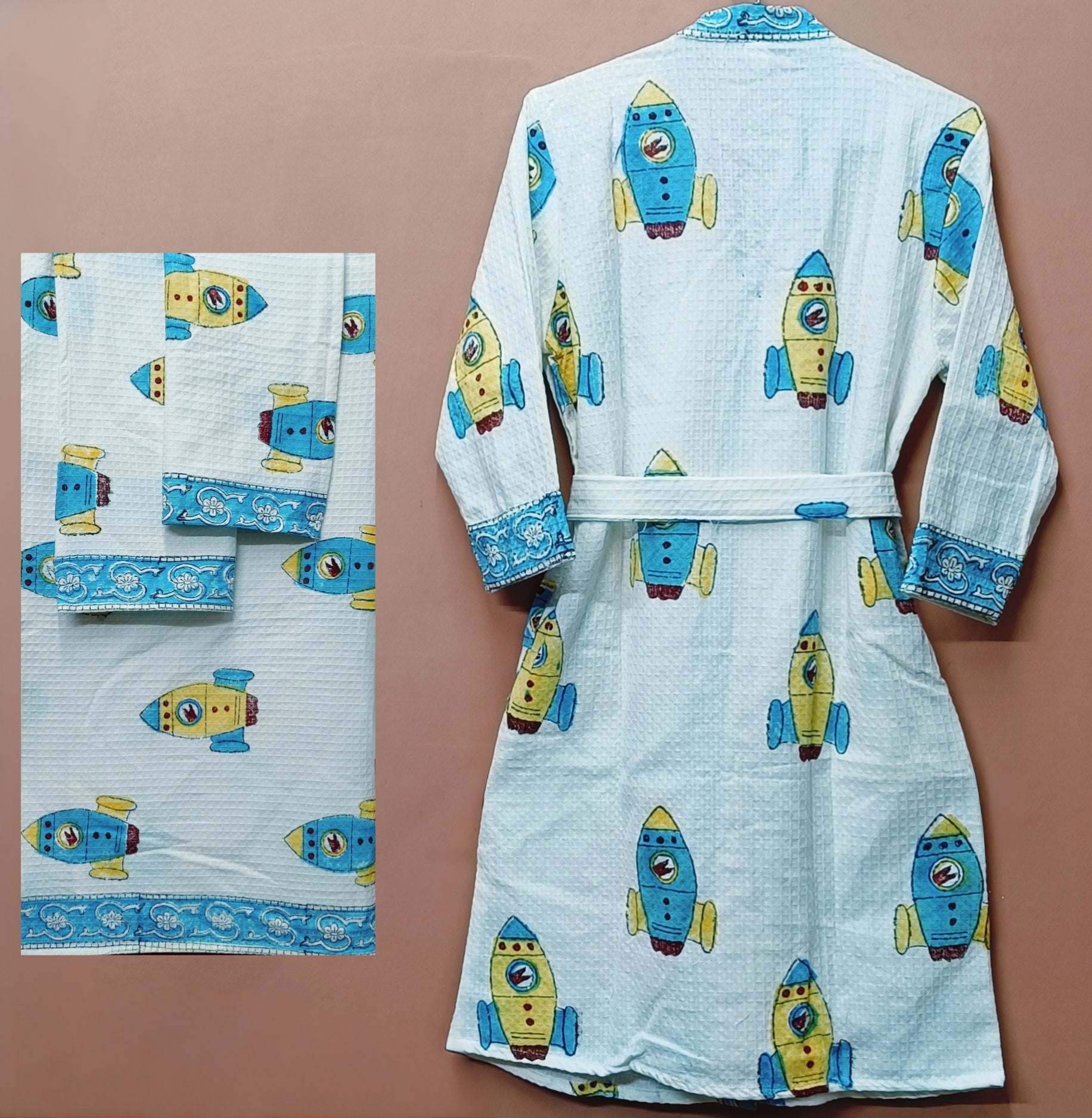 Handblock Printed Waffle Cotton Bathrobe Gift Box for Kids (4-13 Years) – Includes Bath Towel & 2 Hand Towels