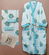 Gift Box – 1 Unisex Bathrobe, 1 Bath Towel, 2 hand Towels