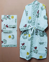 Gift Box – 1 Unisex Bathrobe, 1 Bath Towel, 2 hand Towels