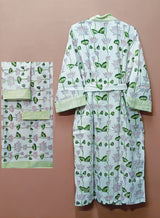 Gift Box – 1 Unisex Bathrobe, 1 Bath Towel, 2 hand Towels