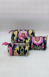Set of 3 cosmetic bag/pouches with waterproof lining