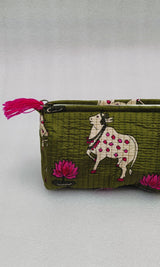 Set of 3 cosmetic bag/pouches with waterproof lining