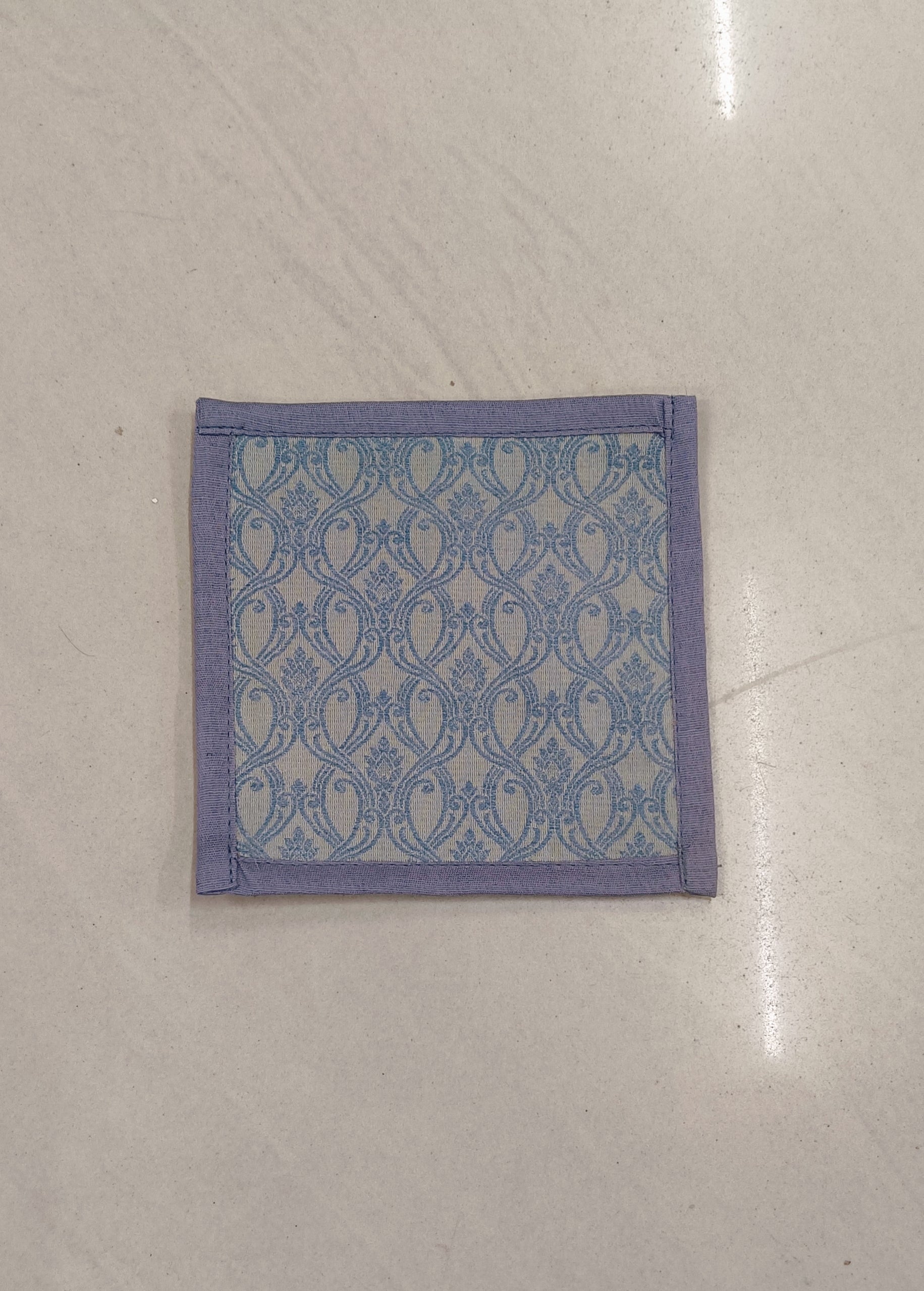 Diwali Gift Box with Banarasi Zari Table Runner, Set Of 6 Mats, 6 coaster & 2 laddoo candles