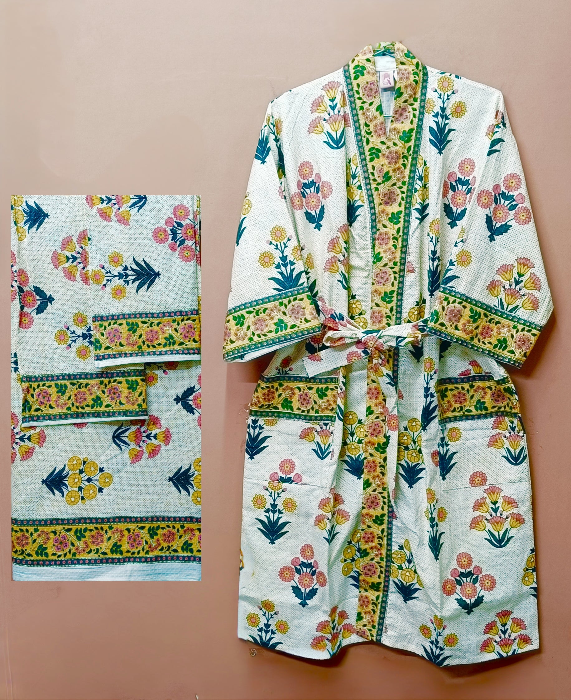 Gift Box – 1 Unisex Bathrobe, 1 Bath Towel, 2 hand Towels