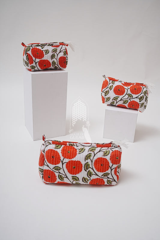 Set of 3 cosmetic bag/pouches with waterproof lining