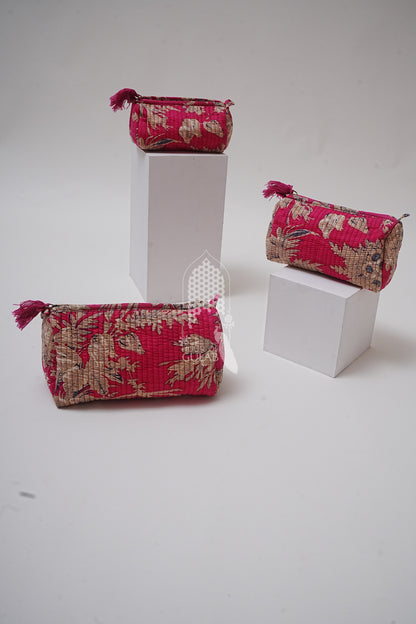 Set of 3 cosmetic bag/pouches with waterproof lining