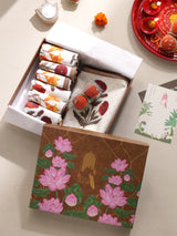 Diwali Gift Box with Handblock Printed Canvas Cotton Table Runner & Set Of 6 Mats, 2 laddoo candles