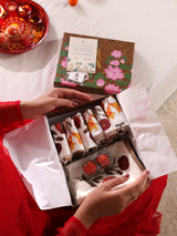 Diwali Gift Box with Handblock Printed Canvas Cotton Table Runner & Set Of 6 Mats, 2 laddoo candles