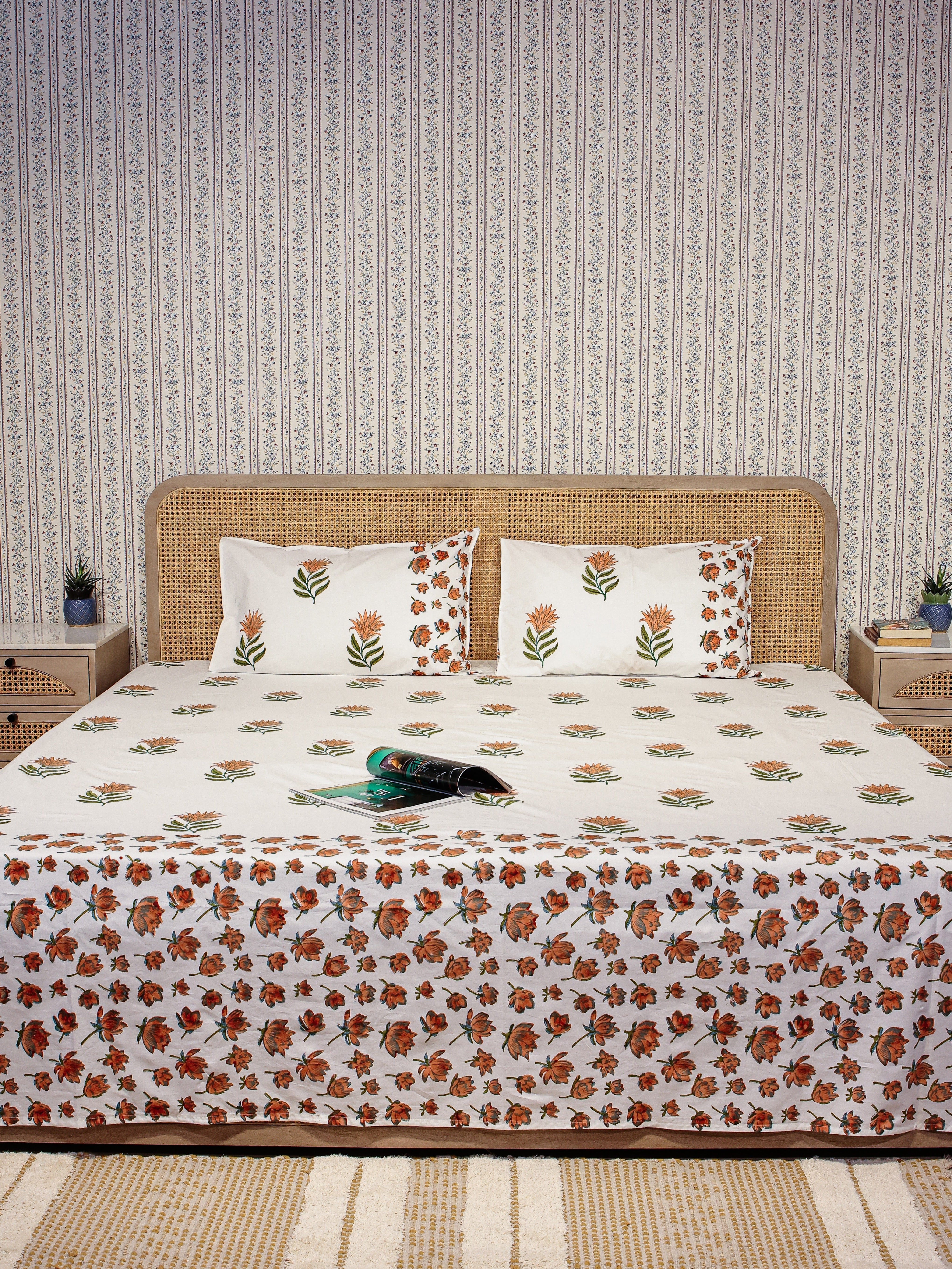 Premium Percale Cotton Super King Bedsheet with 2 Pillow Covers