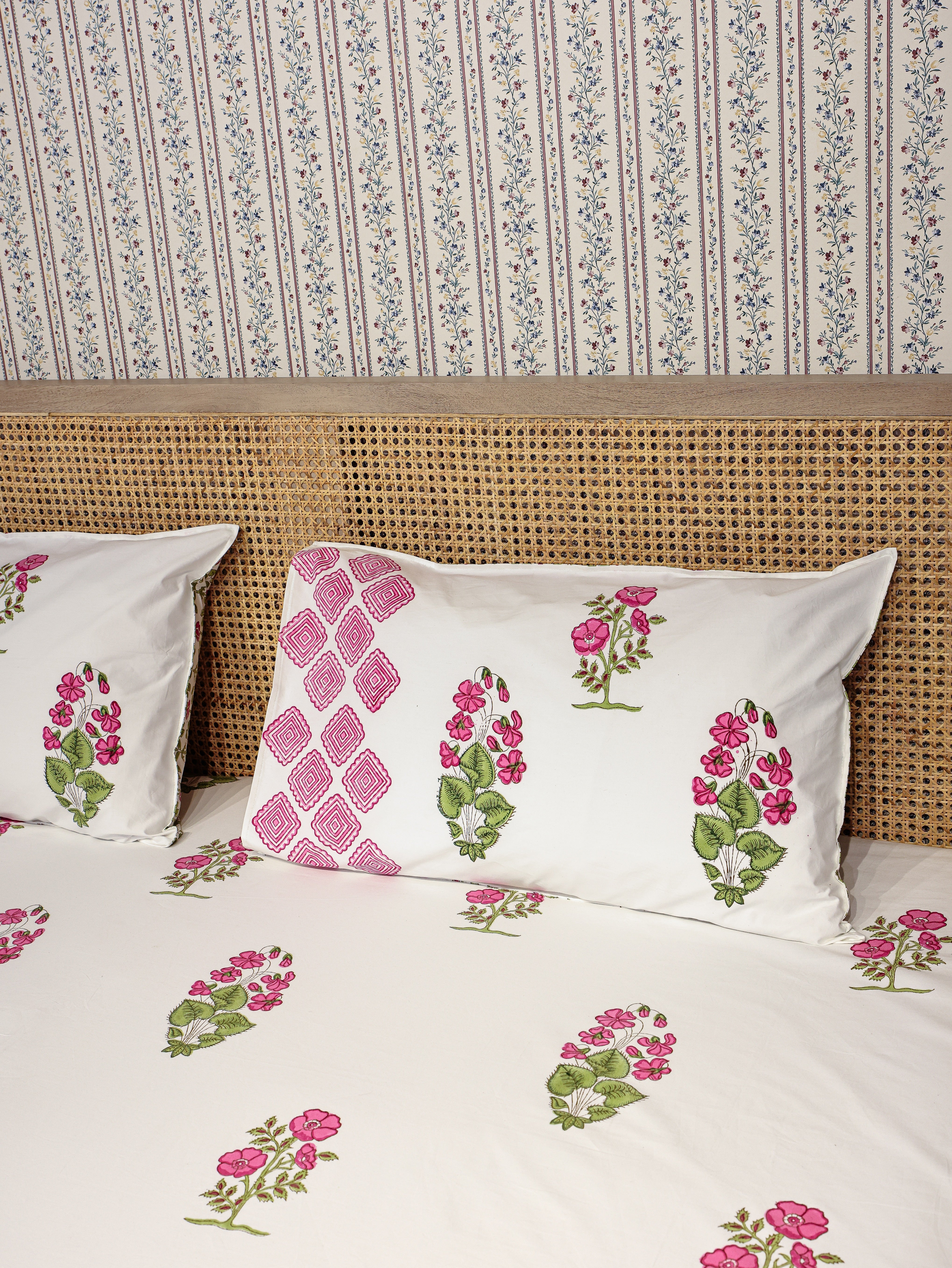 Premium Percale Cotton Super King Bedsheet with 2 Pillow Covers