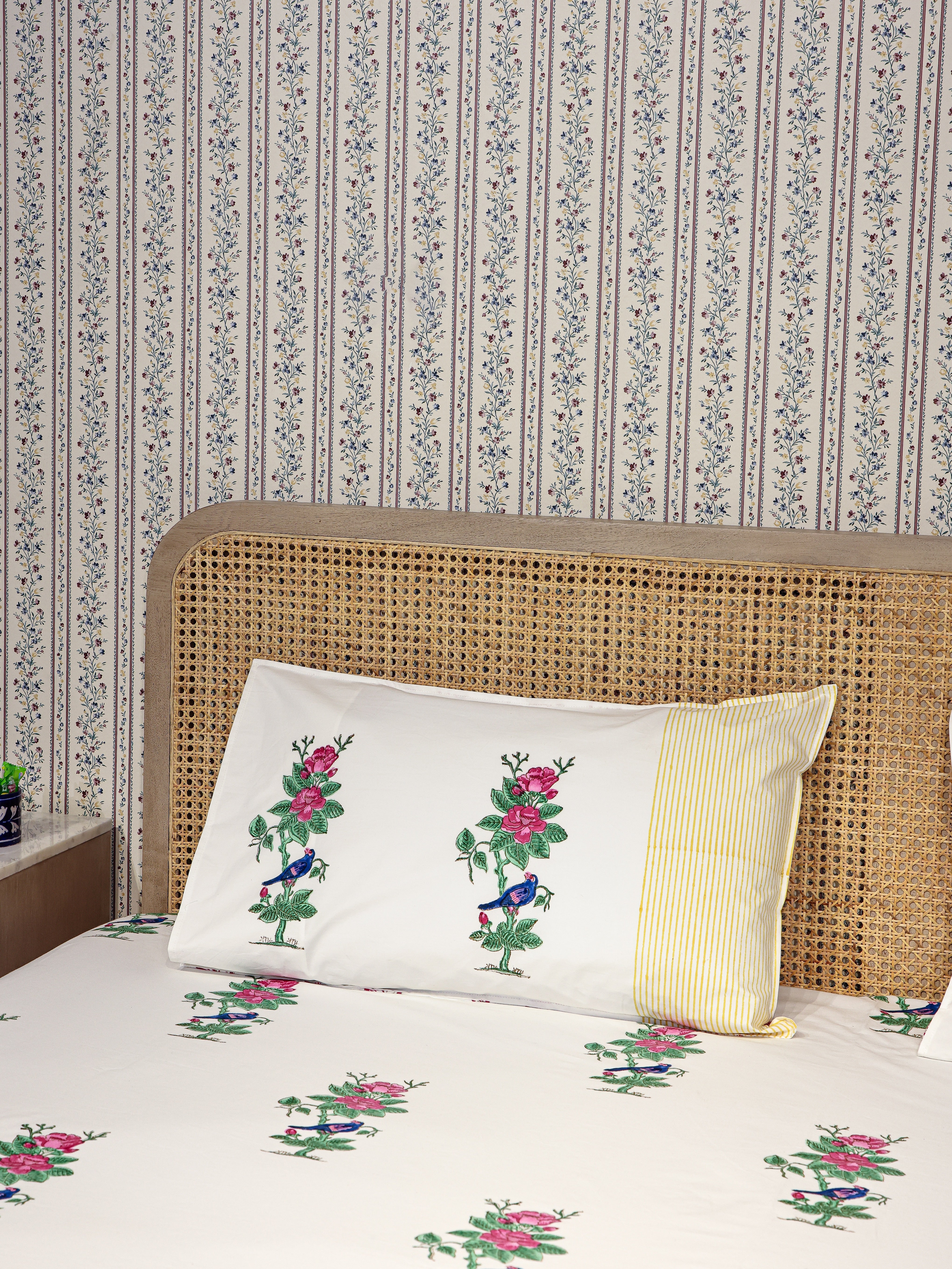 Premium Percale Cotton Super King Bedsheet with 2 Pillow Covers